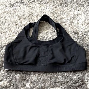 Lululemon black sports bra size 8. EUC.